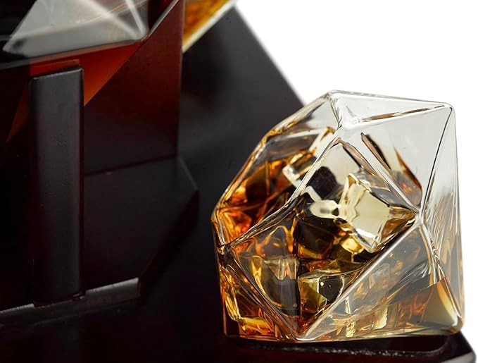 Luxury Diamond Whiskey Decanter Set with 4 Matching Glasses & Mahogany Wood Base - 750ml Hand-Blown Borosilicate Glass Liquor Dispenser for Bourbon & Scotch - Unique Home Bar Gift, Anniversaries Gifts