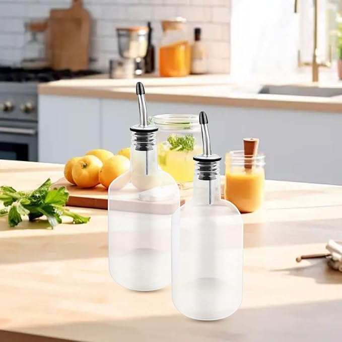 7 Sets 16 oz Plastic Long Neck Bottles with Pourer and Caps, Plastic Juice Pour Bottles with Stainless Steel Bottle Pourer Tapered Spout for Liquor Juice Store Syrup Bottles Pourers