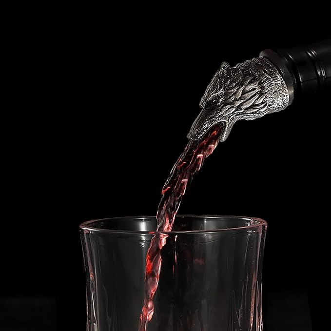 Wine Aerator Pourer, Stainless Steel Liqour Pourer with Bottle Stopper Retro Style Premium Wine Pourer Bottle Pour Spout Stopper (Wolf)