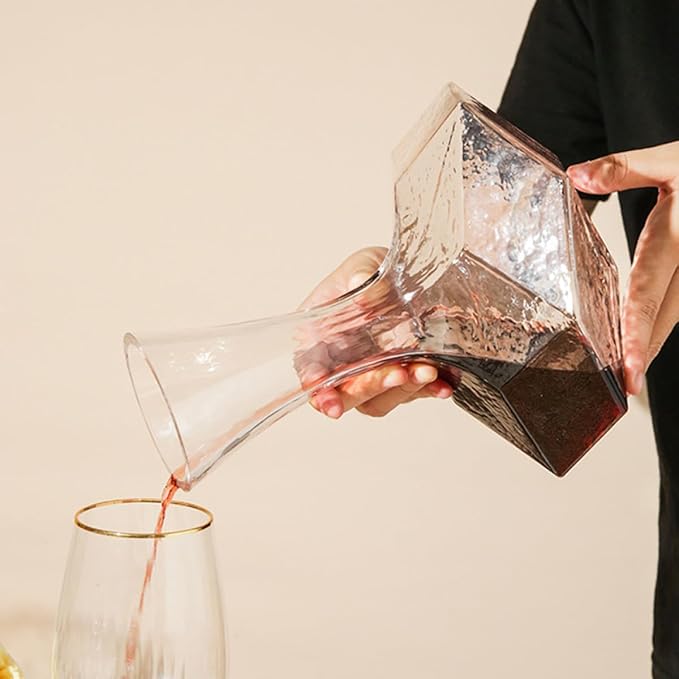 MAGICLULU Creative Glass Wine Decanter Handheld Large Geometric Diamond Design Quick Aerator Suitable for Home Dining and Restaurant Use