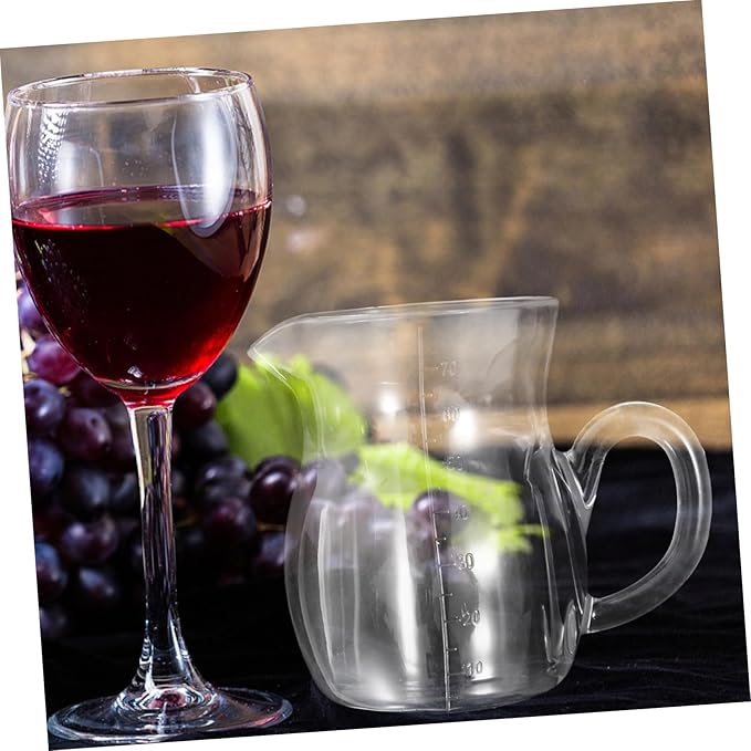 Unomor Handheld Wine Decanter Elegant Transparent Liquor Dispenser with Handle for Red Wine and Spirits Versatile Aerator for Home Restaurant and Bar Use