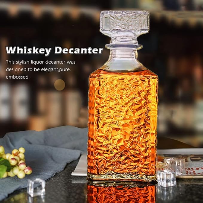 Whiskey Decanter with Airtight Geometric Stopper,32oz Liquor Decanter,Glass Decanter,Diaphanous Liquor Bottle,Decanter with Airtight Lid for Whiskey,Vodka,Bourbon,Scotch,Brandy,Wine