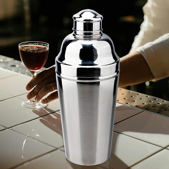 60oz Large Cocktail Shaker, Stainless Steel Bartender Professional Drink Shakers with Built-In Strainer, Martini Shaker Bar Home Mixology Tool, Sliver Large Drink Mixer Bartending Tool