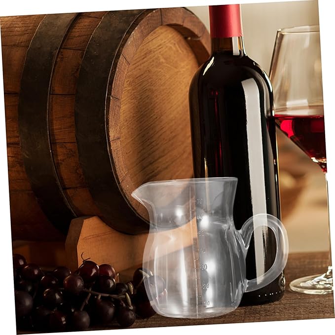 Unomor Handheld Wine Decanter Elegant Transparent Liquor Dispenser with Handle for Red Wine and Spirits Versatile Aerator for Home Restaurant and Bar Use