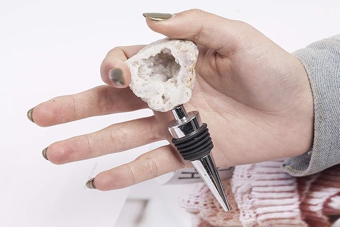 AMOYSTONE Natural Quartz Wine Stoppers with Alloy Bases for Wine Preservation - 4" Decorative Stone Seals for Home Bars, Unique Wedding Gifts for Women (1 Pack)