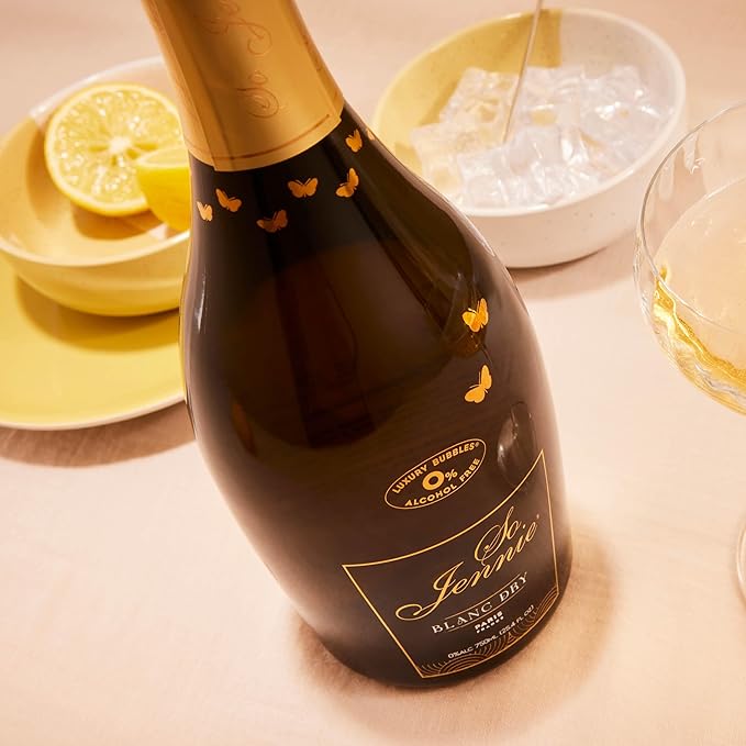 So Jennie Paris Non-Alcoholic Blanc Dry Sparkling Champagne Alternative - Certified Halal, Low Calorie, Sulfite Free - No Preservatives, No Added Sugar (750ml, 1 Bottle)