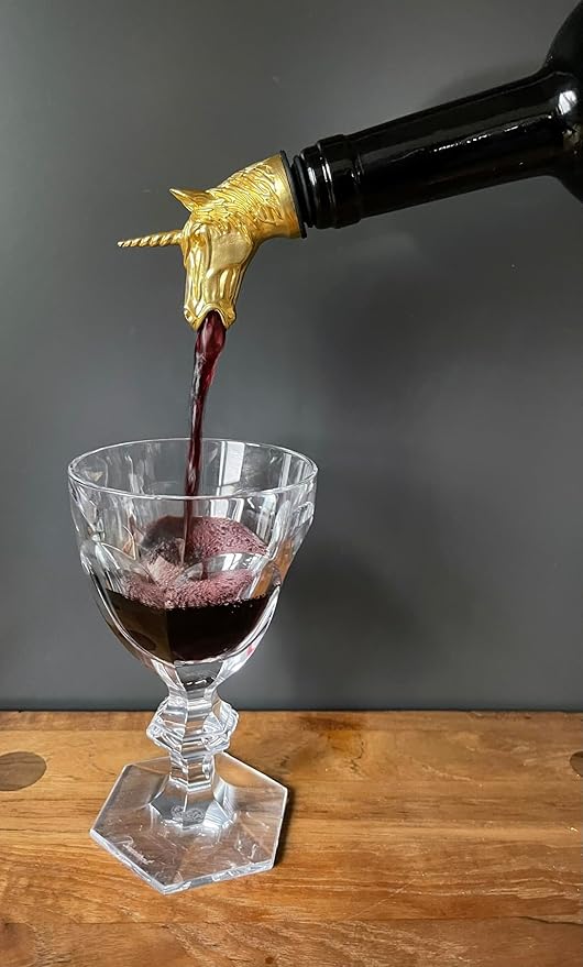 Gold Unicorn Wine Aerator Pourer Spout – Funny Wine Gift for Men & Women – Novelty Animal Wine Accessory for Parties & Home Bar