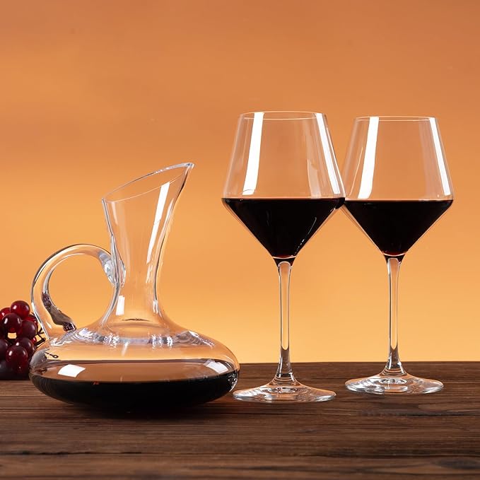 FrutPunch Wine Decanter, Large Elegant Wine Decanter with Handle, 100% Lead-Free Crystal Glass, 750 ML/25OZ, Accessory Gift for Wine Lovers, Wine Gift