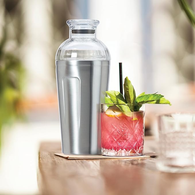 OGGI Groove Insulated Cocktail Shaker-17oz Double Wall Vacuum Insulated Stainless Steel, Tritan Lid has Built In Strainer, Ideal Cocktail Mixer, Martini Shaker, Margarita Shaker, Stainless
