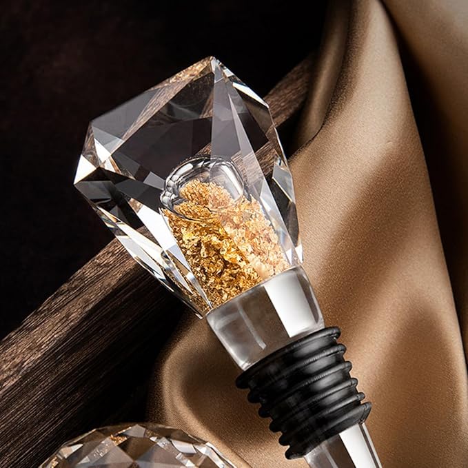 Halyhun Rustproof Glass Diamond Wine Stopper 1pcs, Decorative Crystal Wine and Beverage Bottle Stopper for Kitchen, Elegant Wine Stopper with Gold Foil décor, Made of Premium Glass and Silicone, Clear