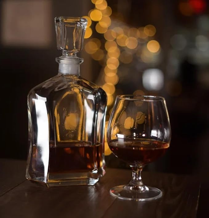 Bormioli Rocco Capitol Glass Decanter, Airtight Geometric Stopper, 23.75 oz Whiskey Decanter for Wine, Bourbon, Brandy, Liquor, Juice, Made in Italy.