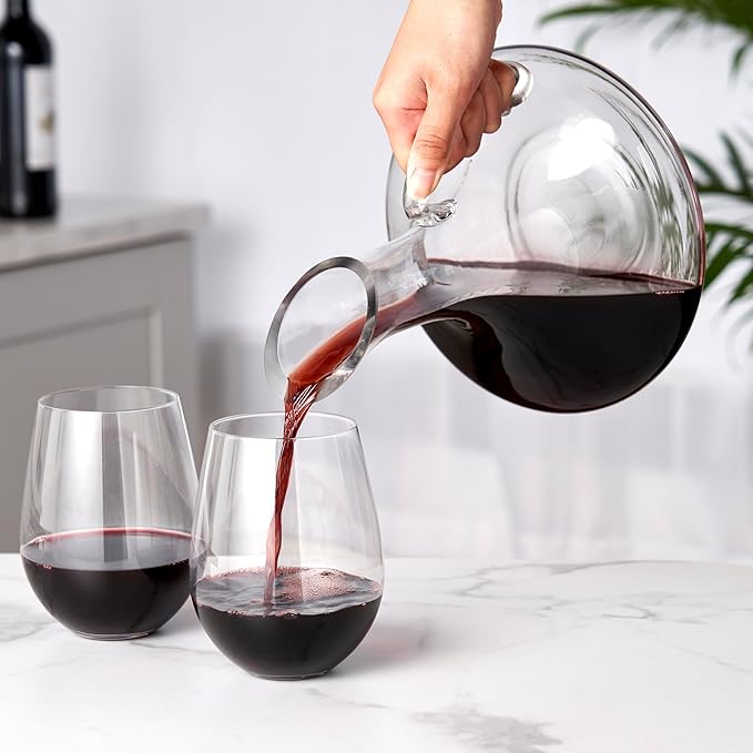 True Handled Wine Decanter, Glass Carafe, Red and White Wine, Wine Aeration, Bar Gadgets, Wine Lover Gifts, Holds 1 Standard Bottle, 52 oz