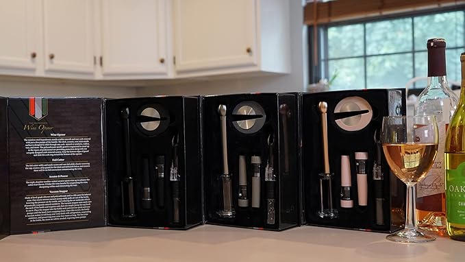 VSC VINEYARD SUPPLY COMPANY The Professional Wine Opener Gift Set - Black