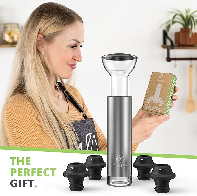 Oliver's Kitchen ® Premium Wine Saver - Vacuum Pump with 4X Wine Stoppers - Wine Stopper Keeps Wine Fresher for Longer - Wine Preserver Perfect for Cork Bottles - Perfect Wine Accessories Gift