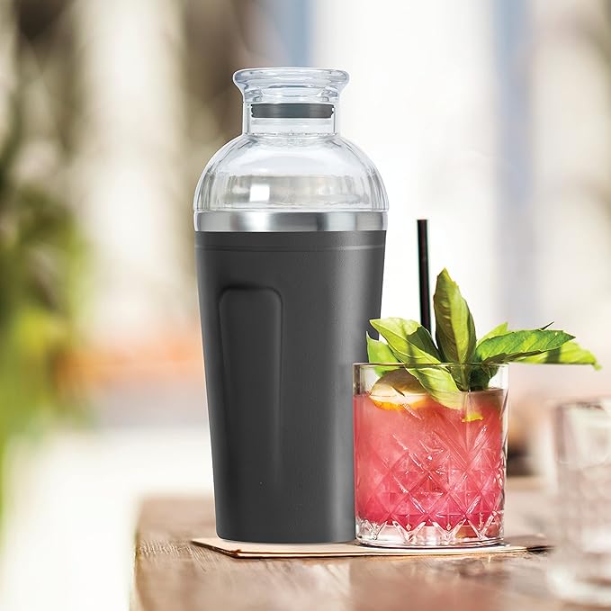 OGGI Groove Insulated Cocktail Shaker-17oz Double Wall Vacuum Insulated Stainless Steel, Tritan Lid has Built In Strainer, Ideal Cocktail Mixer, Martini Shaker, Margarita Shaker, Black