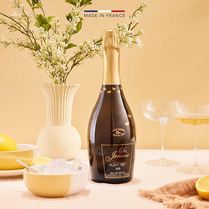 So Jennie Paris Non-Alcoholic Blanc Dry Sparkling Champagne Alternative - Certified Halal, Low Calorie, Sulfite Free - No Preservatives, No Added Sugar (750ml, 1 Bottle)