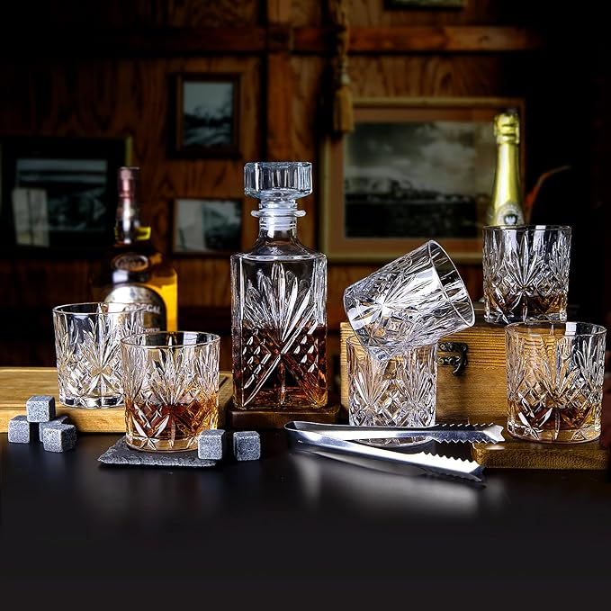 Whiskey Decanter Set for Men with 6 Whiskey Glasses, Clear Decanter Whisky Set Premium Whiskey Decanter Glass Liquor Decanter Set for Whiskey, Bourbon