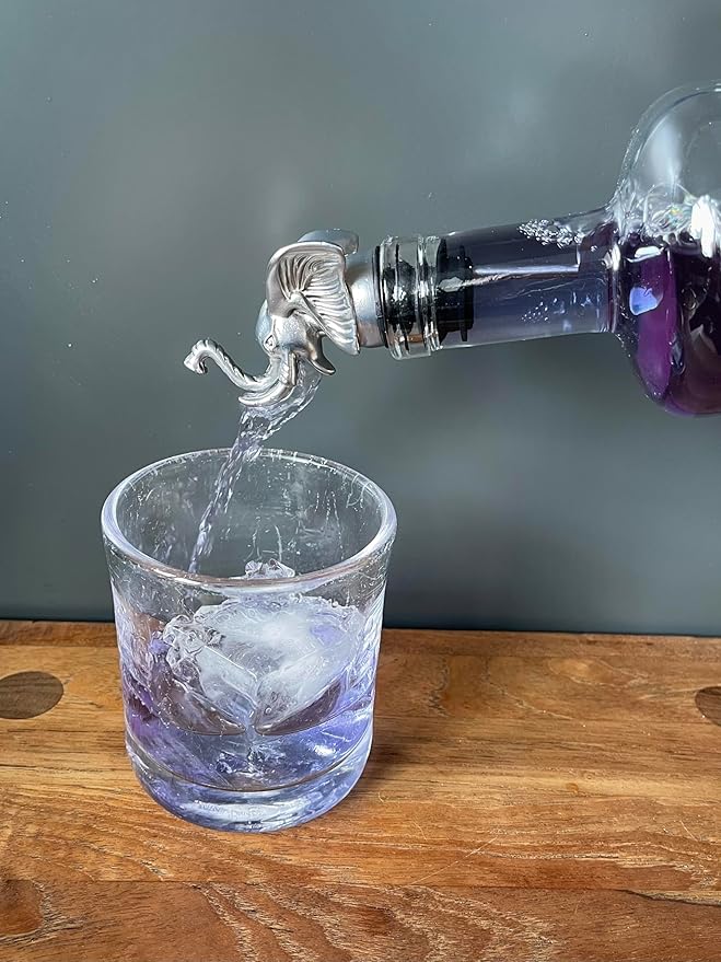 Elephant Wine Aerator Pourer Spout – Funny Dinosaur Wine Gift for Men & Women – Novelty Animal Wine Accessory for Parties & Home Bar