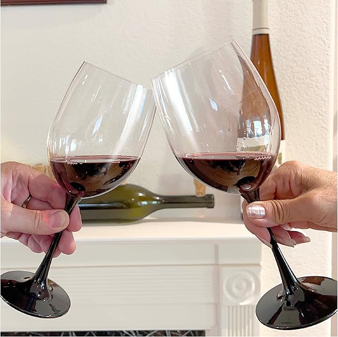 Lily's Home Unbreakable Stemmed Red Wine Glasses, Made of Non Breakable Shatterproof Plastic, Indoor and Outdoor Drinkware, Reusable and Dishwasher-Safe, 22 oz. Each, Set of 4 (Black Stem)
