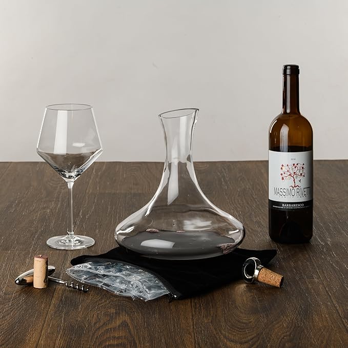 Nero - Wine Chiller for Wine Decanters and Bottles, Reusable Wine Bottle Chiller Sleeve with Freezable Ice Pack, Keeps Red Wine Cooler During Decanting, Single-Pack (Black)